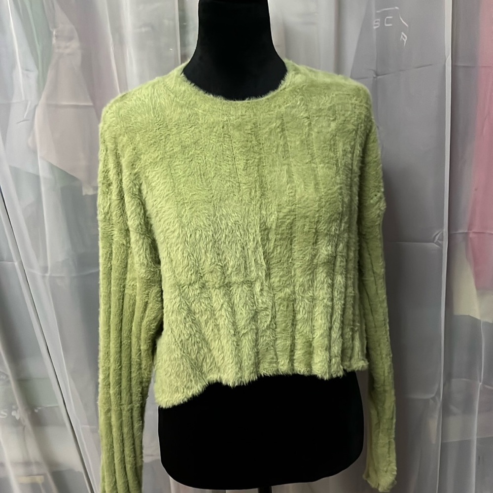 cropped sweater